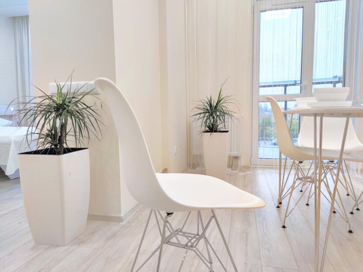 "Well-Being" Popular Among Business Person Appartement Lviv Buitenkant foto