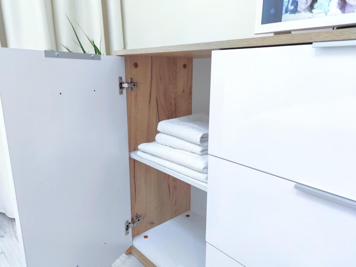 "Well-Being" Popular Among Business Person Appartement Lviv Buitenkant foto